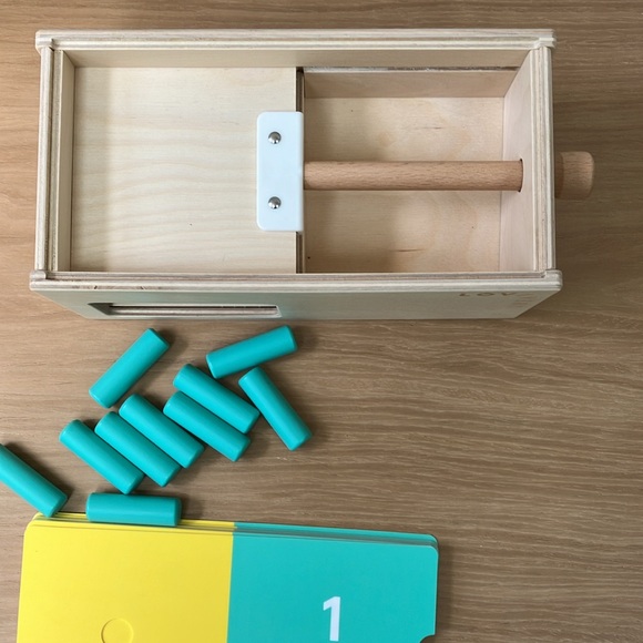 LOVEVERY Wooden Counting Box - Picture 5 of 6